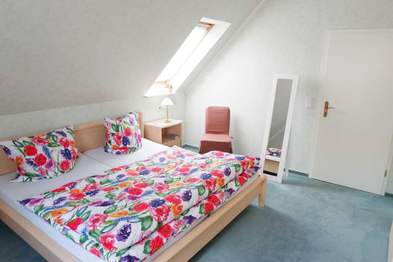 Ferienwohnung Ostfriesenglueck Лер Екстериор снимка