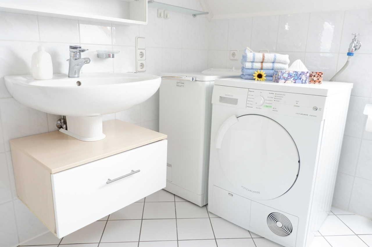 Ferienwohnung Ostfriesenglueck Лер Екстериор снимка